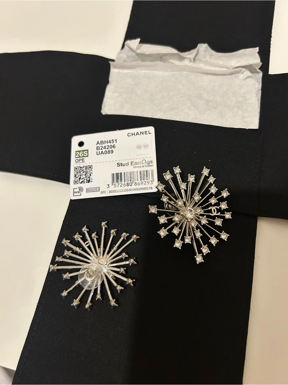 Chanel 26S Runway earrings